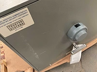 Trusted systems safe - afbeelding 5 van  5