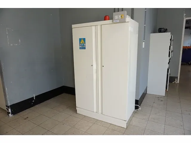 Tryonix - brandwerende accu kast - afbeelding 1 van  11
