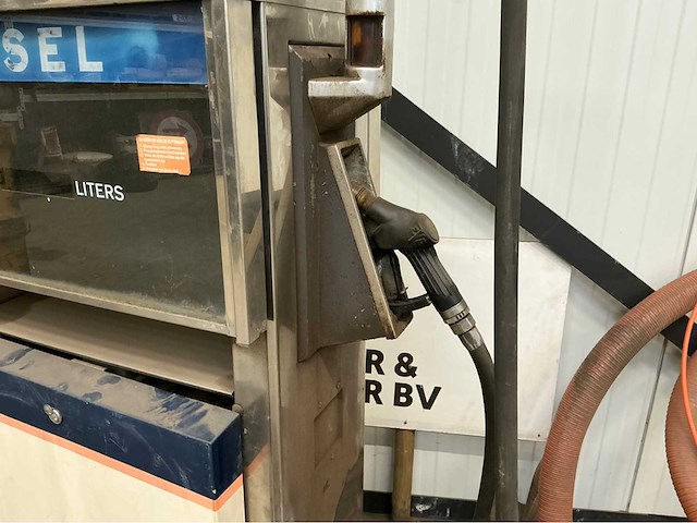 Ts salzkotten dieselpomp met dubbele dispenser - afbeelding 7 van  10