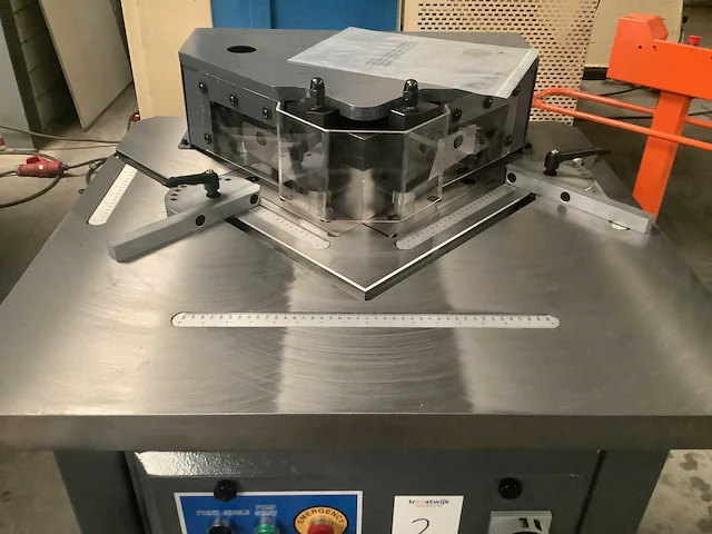 Ttmc - 2024 - hnm - overige snijmachines - afbeelding 3 van  5