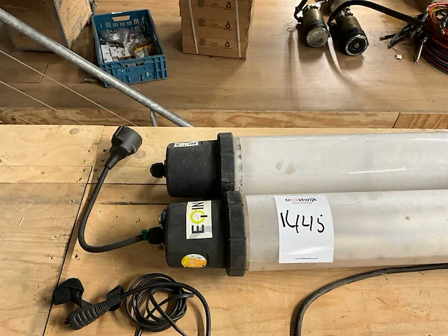 Tube light (2x) - afbeelding 4 van  4
