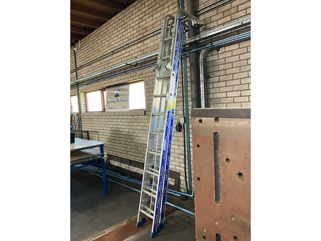Tubesca 1x10 ladder met nokhaak (3x) - afbeelding 2 van  5