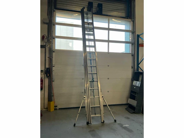 Tubesca platinum 3-delige schuifladder - afbeelding 1 van  3