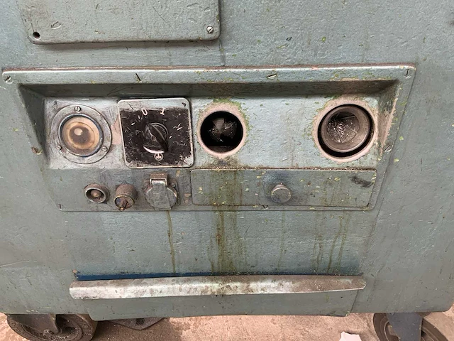 Tubomat 1976 snijringen montagemachine - afbeelding 5 van  6