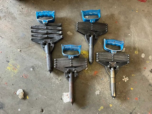 Tucker fasteners harmonica popnageltang (4x) - afbeelding 1 van  3