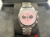 Tudor black bay chrono pink | 79360n-0019 | "inter miami" | pink dial | 2025 | new - afbeelding 5 van  12