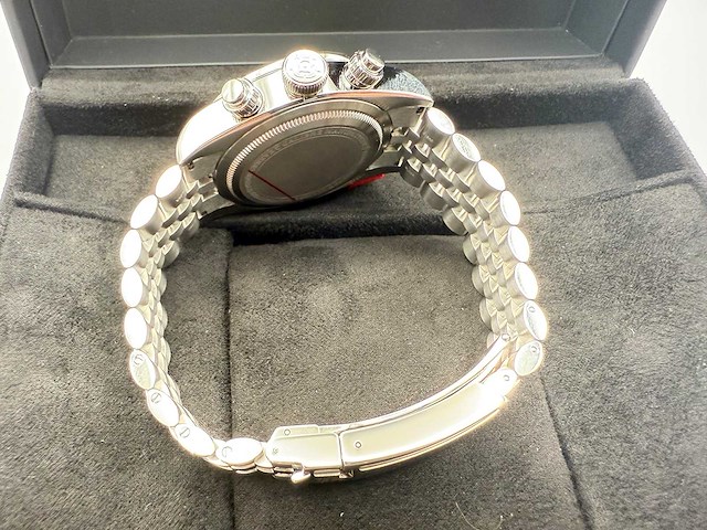 Tudor black bay chrono pink | 79360n-0019 | "inter miami" | pink dial | 2025 | new - afbeelding 11 van  12