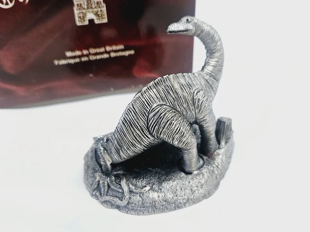 Tudor mint england - brontosaurus statuette met zilver vergoten - afbeelding 6 van  7