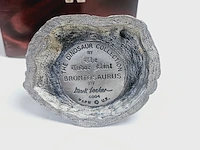 Tudor mint england - brontosaurus statuette met zilver vergoten - afbeelding 7 van  7