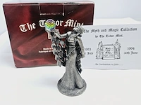 Tudor mint england - crystal queen statuette met zilver vergoten - afbeelding 2 van  6
