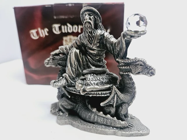 Tudor mint england - drakentemmer statuette met zilver vergoten - afbeelding 4 van  7