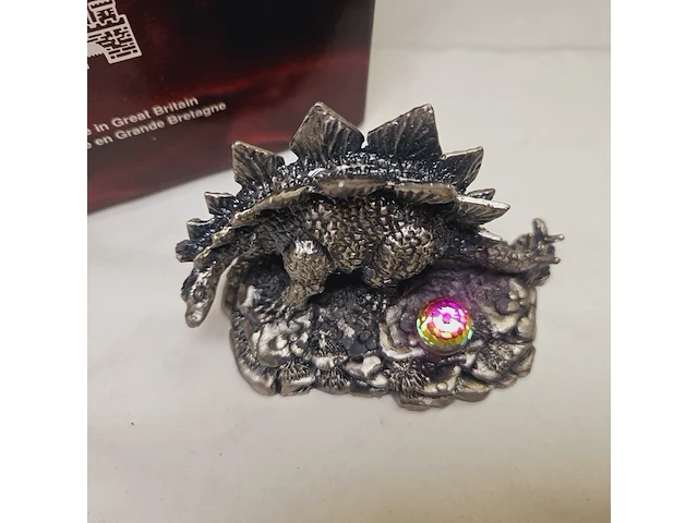 Tudor mint england - stegosaurus statuette met zilver vergoten - afbeelding 4 van  7