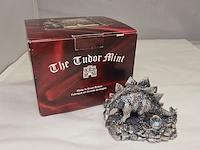 Tudor mint england - stegosaurus statuette met zilver vergoten - afbeelding 7 van  7