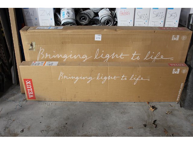 Tuimeldakvenster velux ggl mk12 2070. afmeting 78 x 180cm - afbeelding 1 van  2