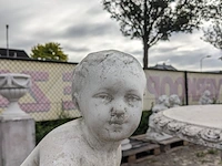 Tuinbeeld op sokkel - afbeelding 4 van  8