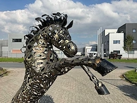 Tuinbeeld steigerend paard - afbeelding 5 van  6