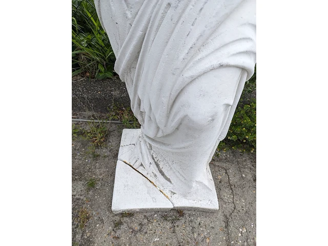 Tuinbeeld venus - afbeelding 8 van  9