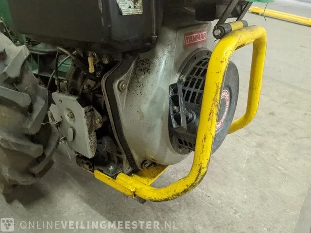 Tuinfrees ferrari, mc 340 l100ae - afbeelding 11 van  11