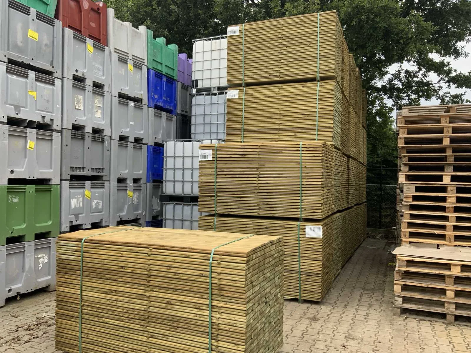 Tuinhout, osb, zakelijke goederen en bouwmaterialen