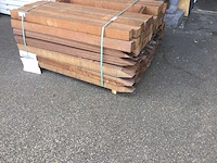 Tuinpalen met punt (180x) - afbeelding 1 van  3