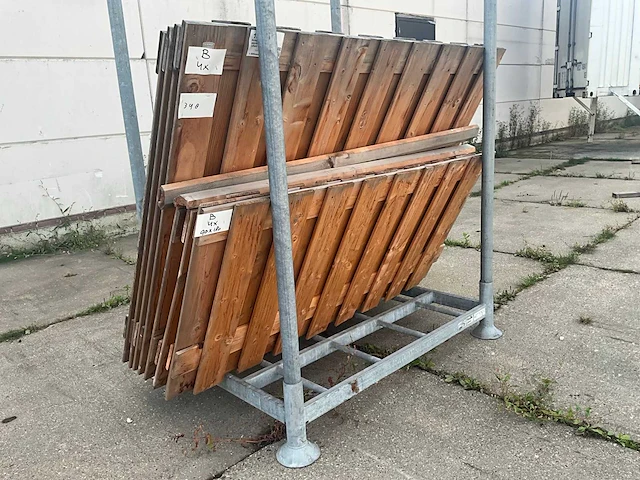 Tuinscherm 19 planks douglas (8x) - afbeelding 1 van  7