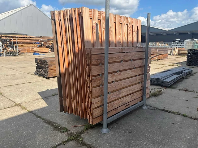 Tuinscherm 19 planks met deur douglas (16x) - afbeelding 3 van  6