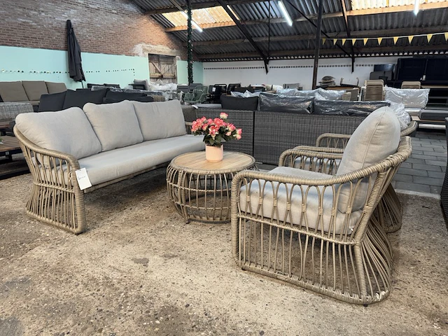 Tuinset 4-delig: 1 bank, 2 stoelen, 1 tafel - afbeelding 4 van  11