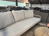 Tuinset 4-delig: 1 bank, 2 stoelen, 1 tafel - afbeelding 6 van  11