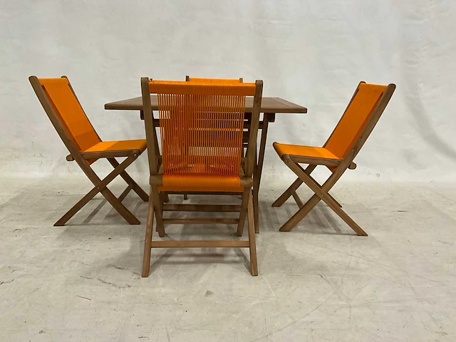 Tuinset met 4 klapstoelen - afbeelding 2 van  5