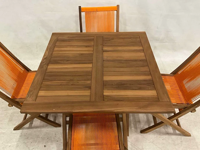Tuinset met 4 klapstoelen - afbeelding 4 van  5