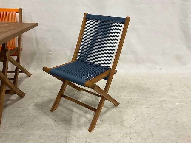 Tuinset met 4 klapstoelen - afbeelding 4 van  4
