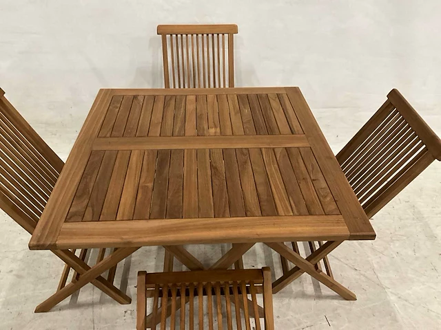 Tuinset met 4 klapstoelen - afbeelding 3 van  5