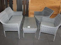 Tuinset tuindeco bestaande uit tafel met glazen topblad 44 x 86 cm, bankje 110 x 62 cm en twee stoelen. - afbeelding 1 van  6