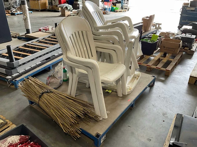 Tuinstoelen en diversen - afbeelding 2 van  6