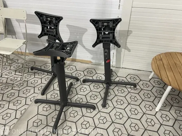 Tuinstoelen, tuintafels, en overige tuin artikelen - afbeelding 4 van  8
