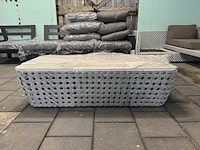 Tuintafel, bijzettafel met glasplaat 129x70x36 cm - afbeelding 1 van  4