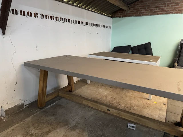 Tuintafel met acaciahouten poten 250x100,5x78 cm buiten. - afbeelding 6 van  7