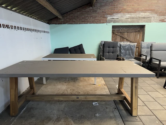 Tuintafel met acaciahouten poten 250x100,5x78 cm buiten. - afbeelding 7 van  7