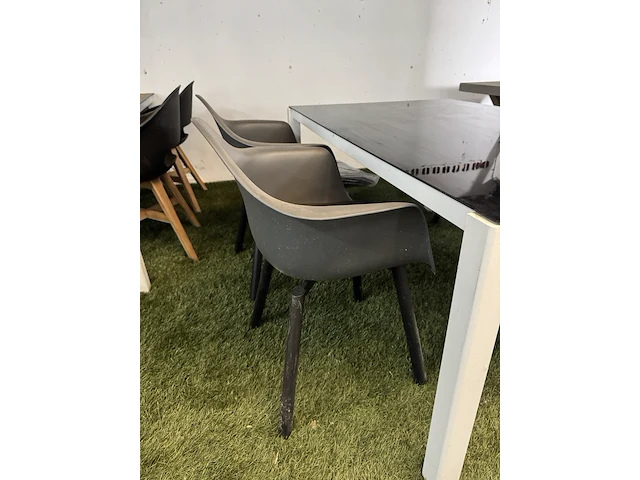 Tuintafel met glasplaat 160x100x73 cm met 4x tuinstoel - afbeelding 6 van  8
