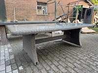Tuintafel met glasplaat 228x108x74 cm - afbeelding 1 van  7