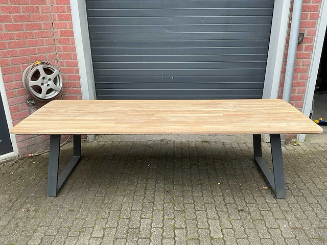 Tuintafel - afbeelding 1 van  5