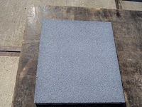 Tuintegels kleurecht van beton (ca. 7.2m²) - afbeelding 1 van  1