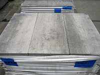 Tuintegels van beton - kleur grijs genuanceerd - 40x80x4,4cm - 15m²