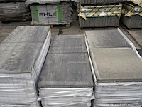 Tuintegels van beton - kleur grijszwart - 60x60x4,4cm - 22m²