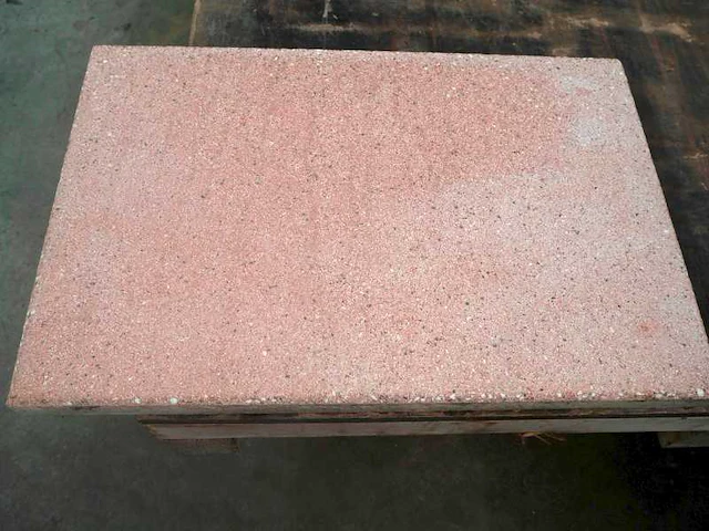 Tuintegels van beton (ca. 10.5m²) - afbeelding 1 van  1