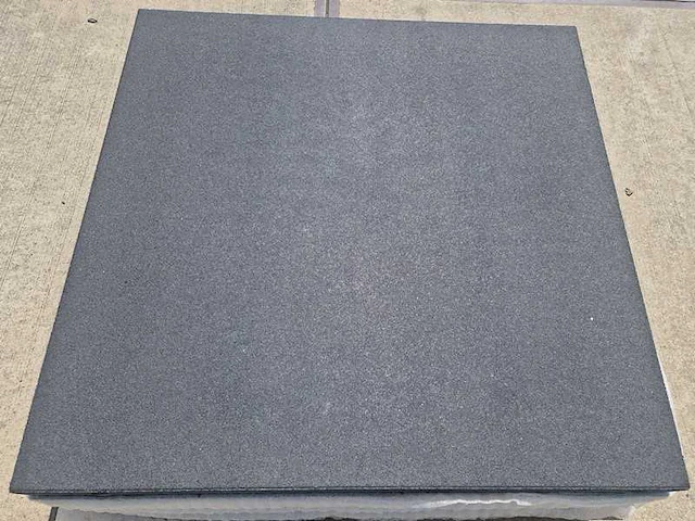 Tuintegels van beton (ca. 12m²) - afbeelding 2 van  3