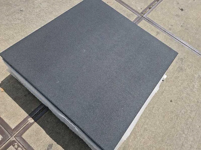 Tuintegels van beton (ca. 12m²) - afbeelding 3 van  3