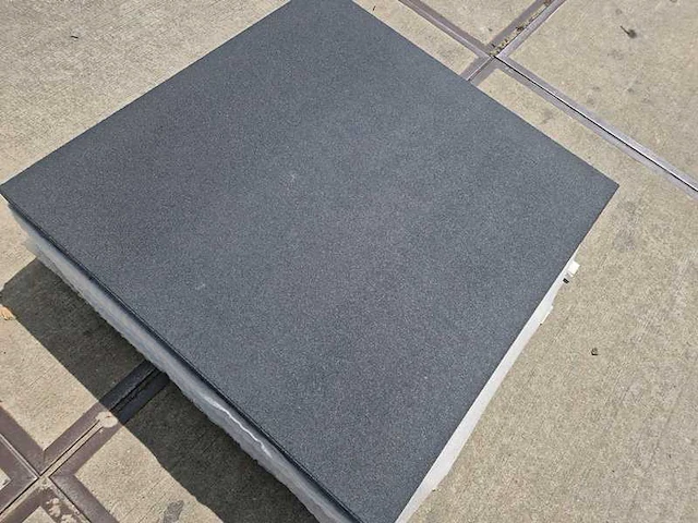 Tuintegels van beton (ca. 12m²) - afbeelding 3 van  3