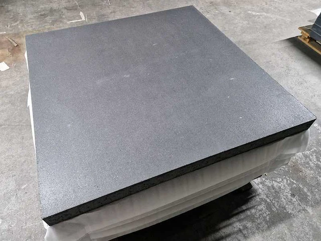 Tuintegels van beton (ca. 21.6m²) - afbeelding 1 van  2