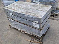 Tuintegels van beton (ca. 23m²) - afbeelding 1 van  3